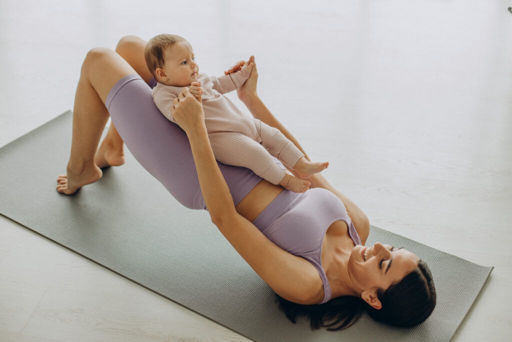 ejercicio postparto en Córdoba con bebé y entrenamiento adaptado